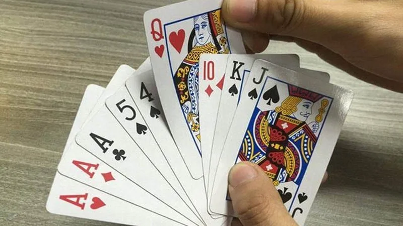 Game đánh bài câu cá có khoảng 2-4 người chơi